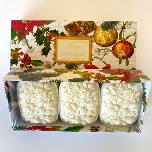 Saponificio Artigianale Fiorentino 3 pack Vanilla Scented Soap Holiday Gift Set